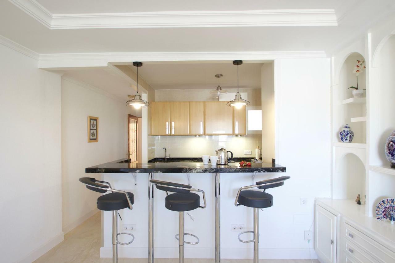 R&E Apartment 토레몰리노스 외부 사진